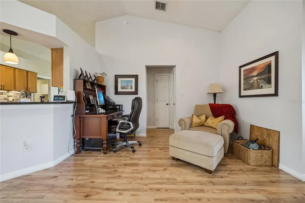 4730 Sawgrass Lake Circle Leesburg FL 34748
