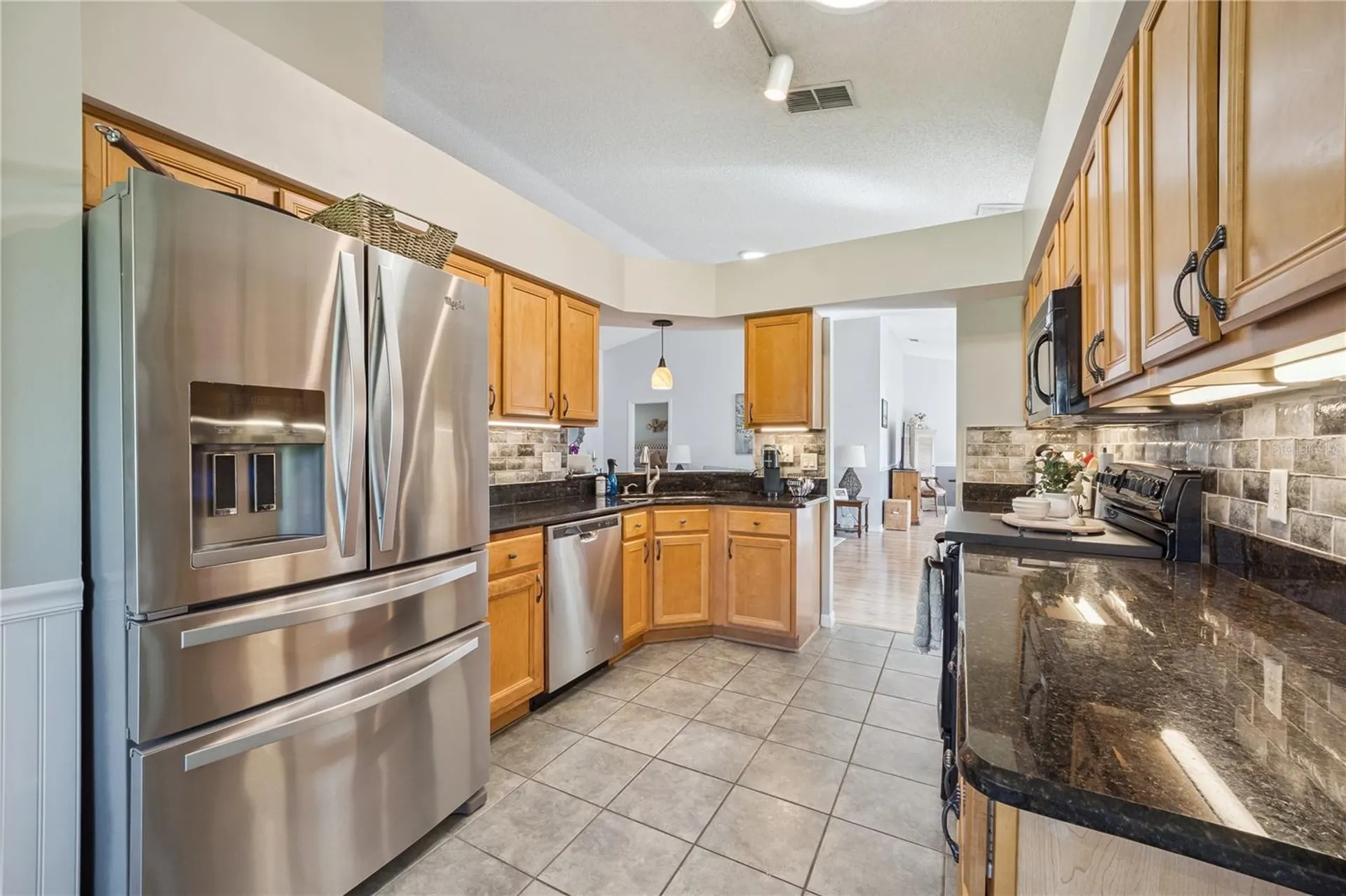 4730 Sawgrass Lake Circle Leesburg FL 34748