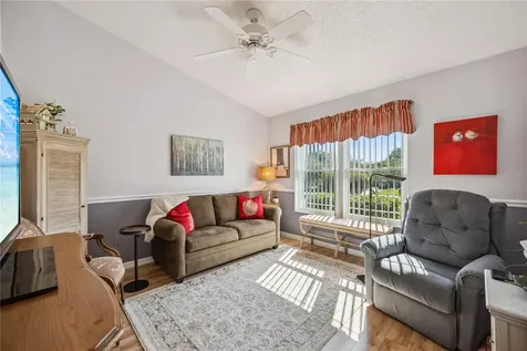 4730 Sawgrass Lake Circle Leesburg FL 34748