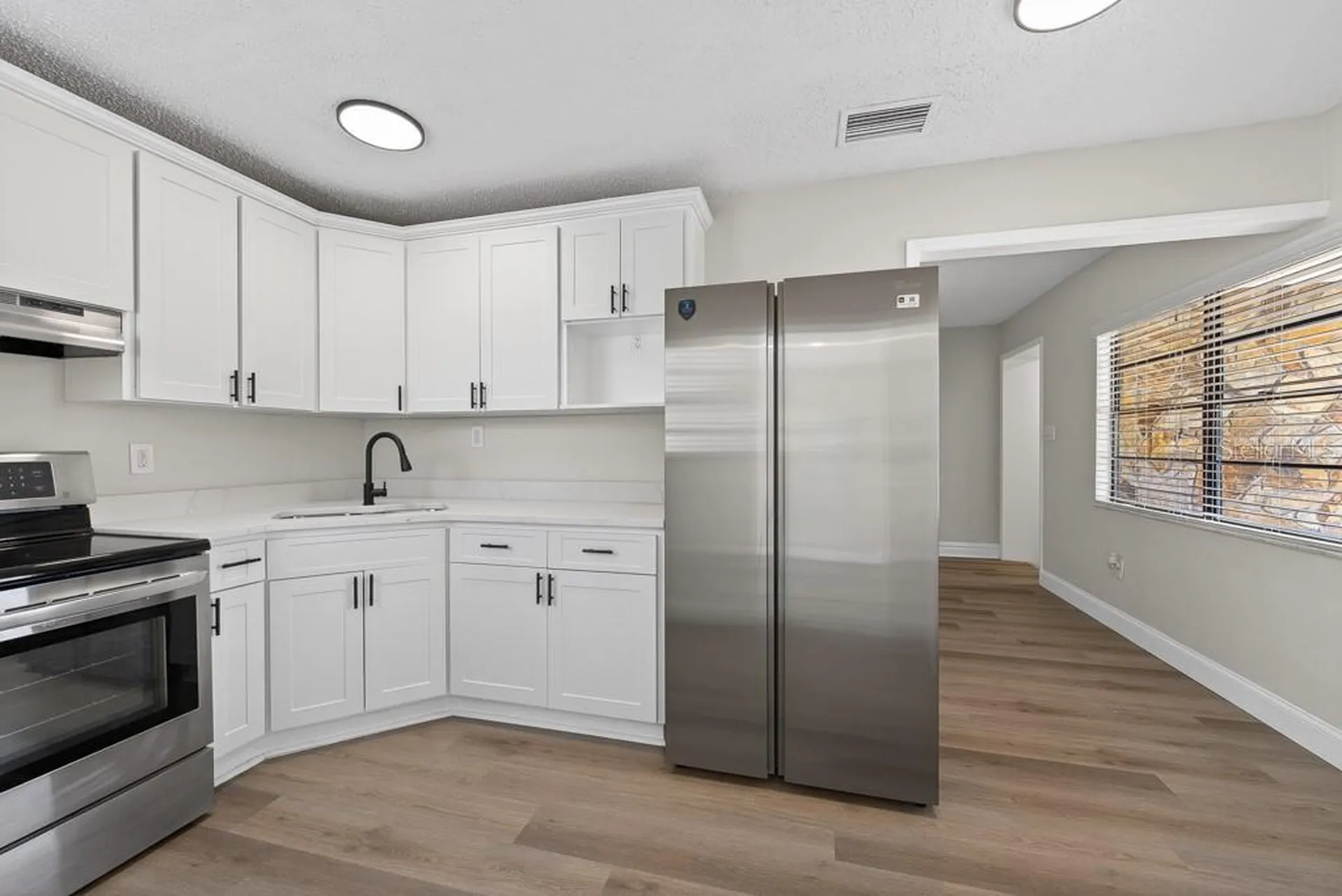 2540 W Knollwood Street Tampa FL 33614