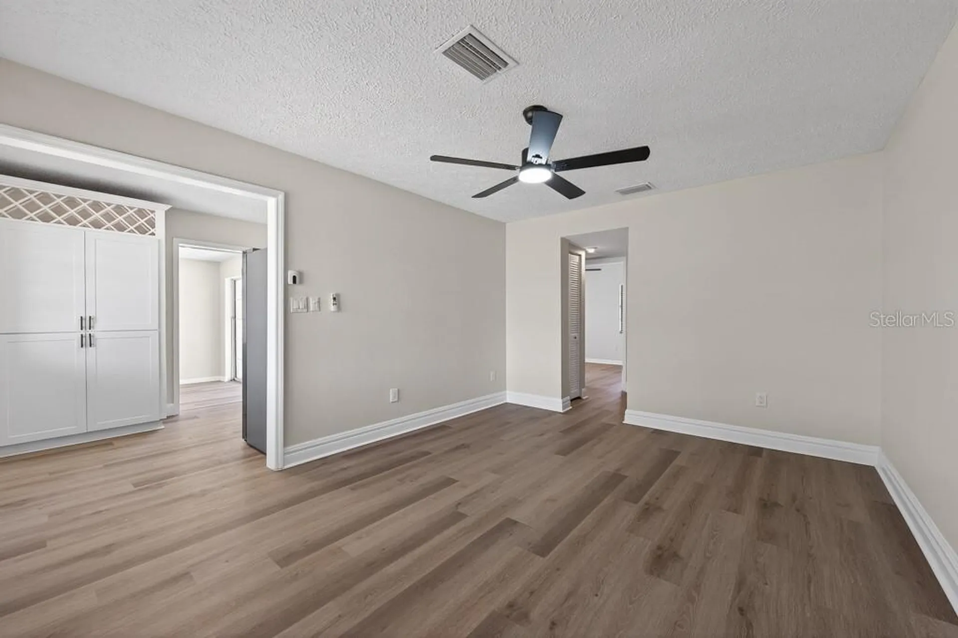 2540 W Knollwood Street Tampa FL 33614