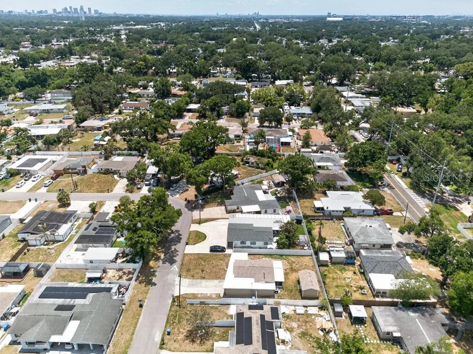 2540 W Knollwood Street Tampa FL 33614