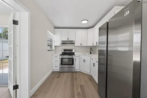 2540 W Knollwood Street Tampa FL 33614