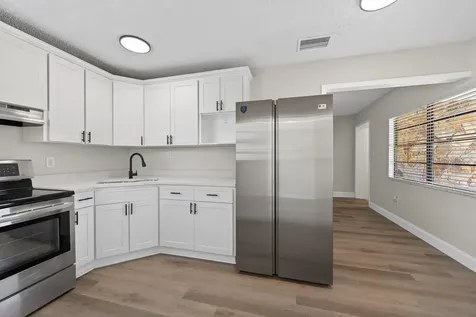 2540 W Knollwood Street Tampa FL 33614