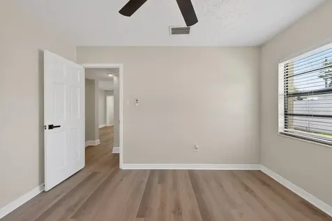 2540 W Knollwood Street Tampa FL 33614