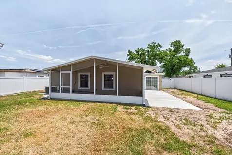 2540 W Knollwood Street Tampa FL 33614