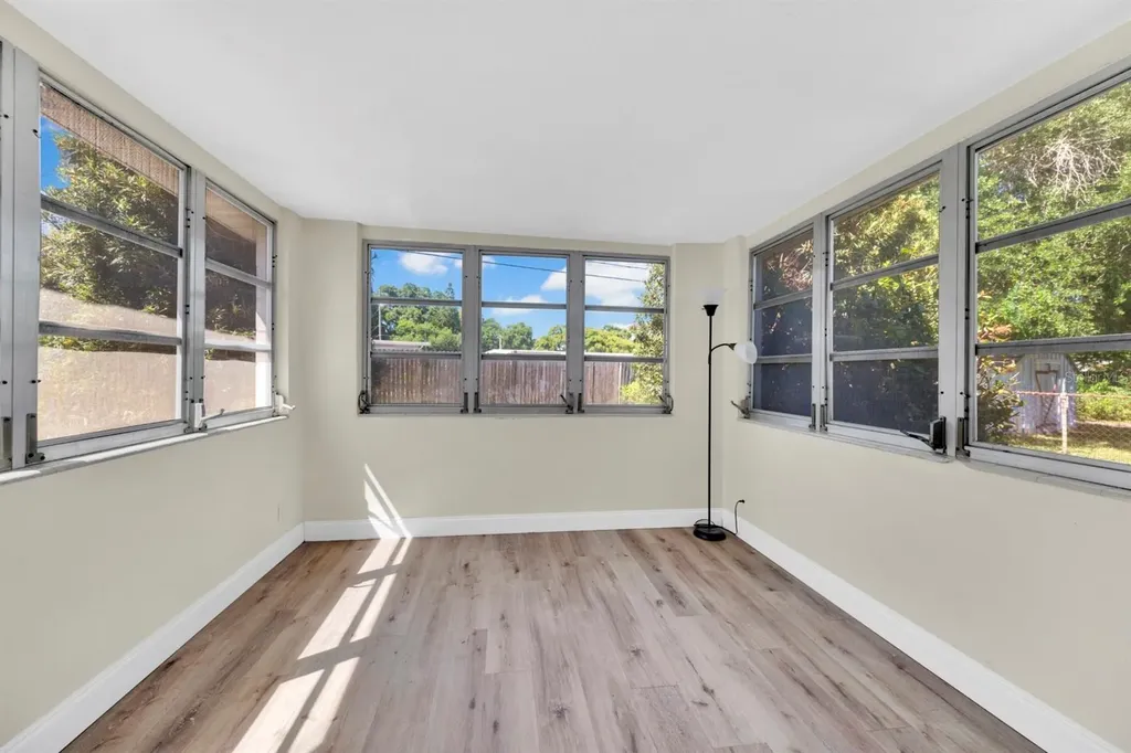 10597 110th Avenue Largo FL 33773