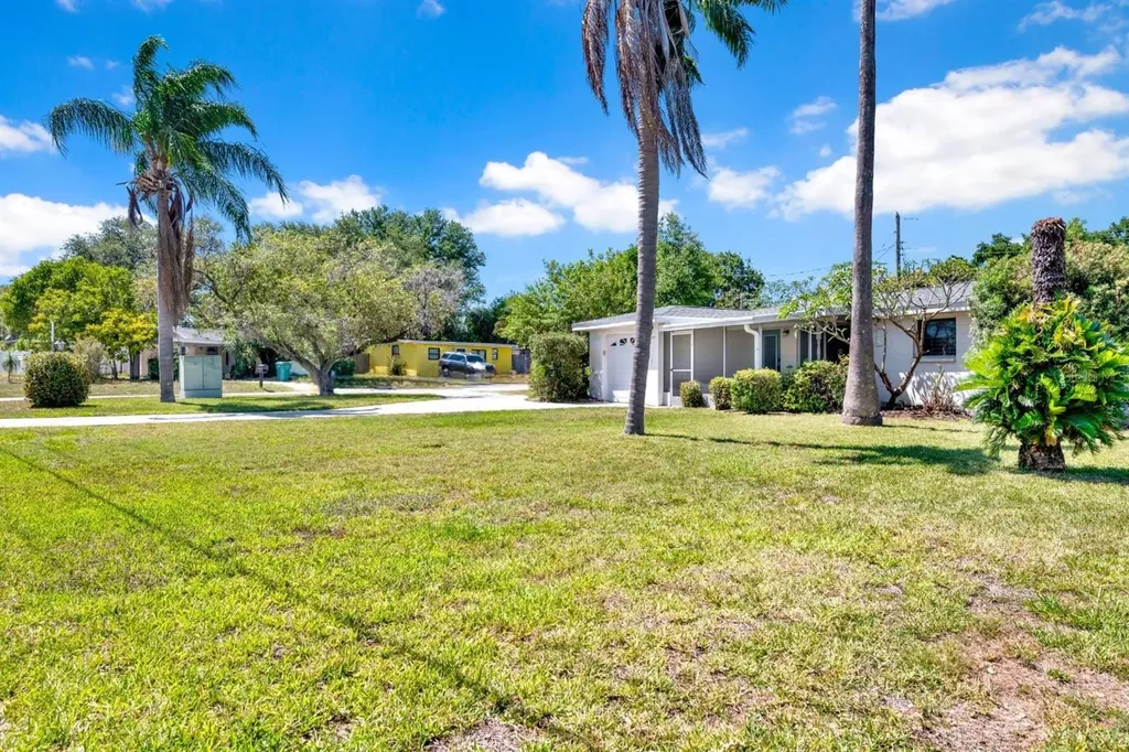 10597 110th Avenue Largo FL 33773