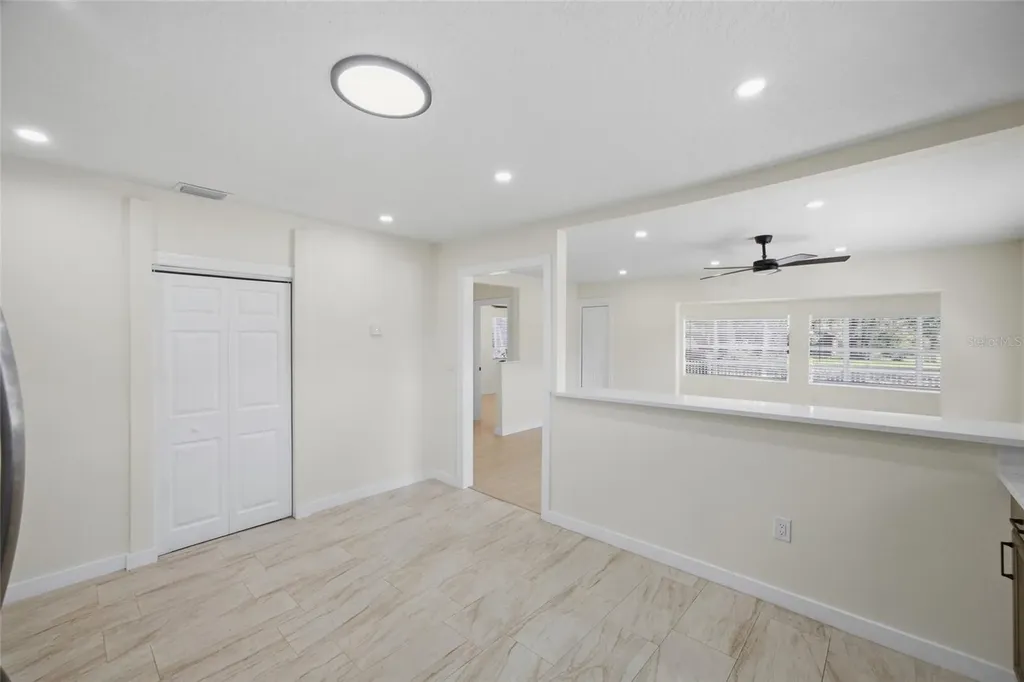 714 E 137th Avenue Tampa FL 33613