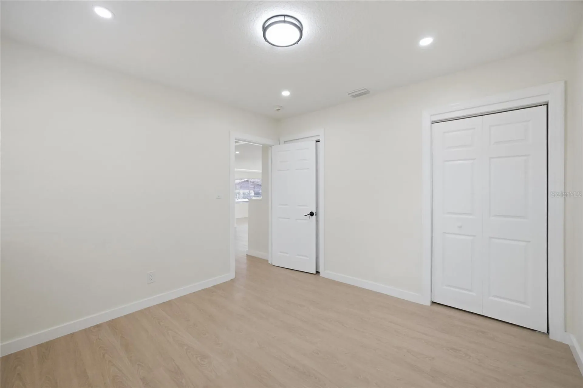 714 E 137th Avenue Tampa FL 33613
