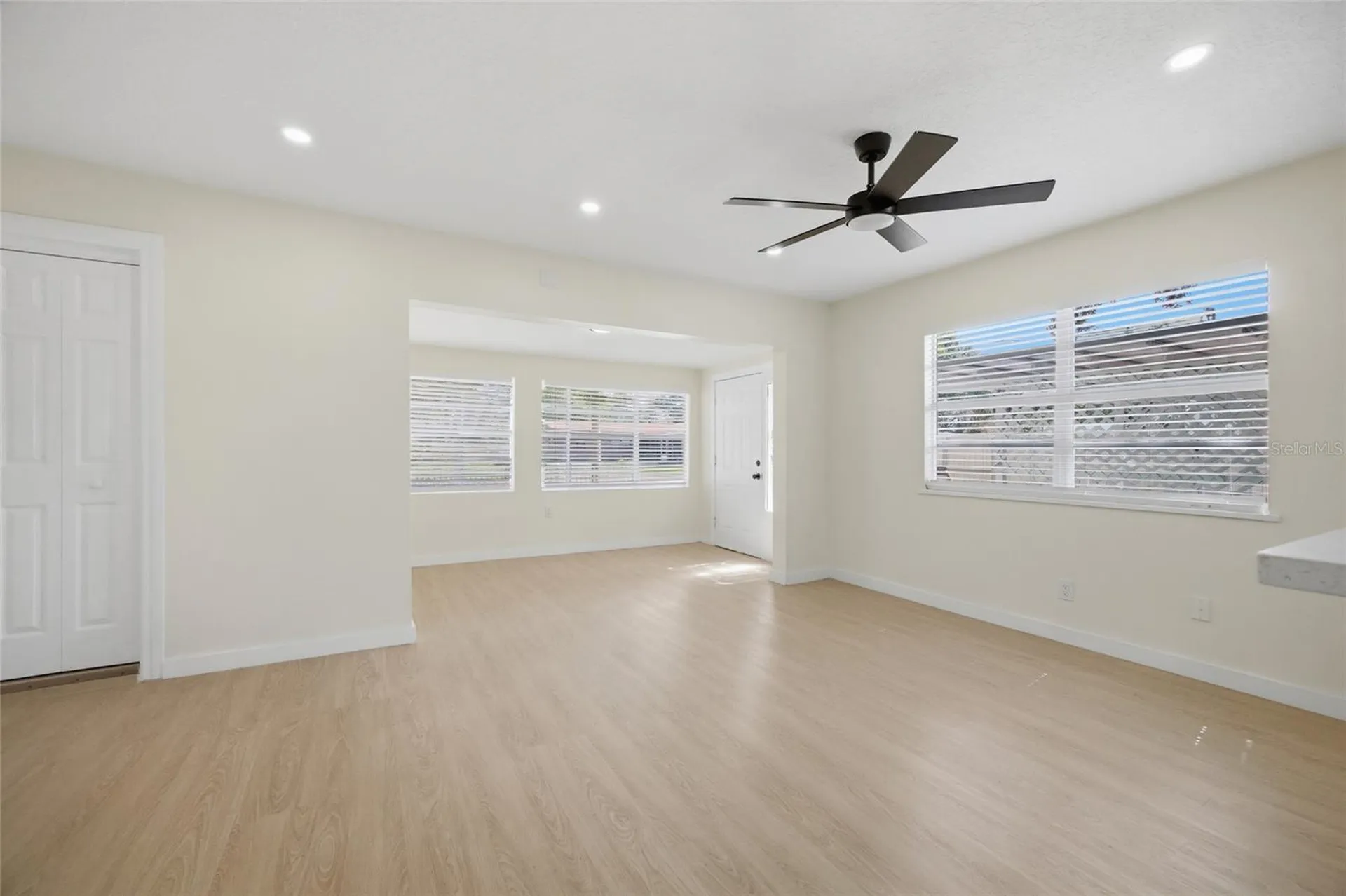 714 E 137th Avenue Tampa FL 33613