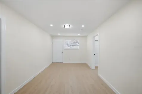 714 E 137th Avenue Tampa FL 33613