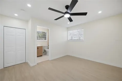 714 E 137th Avenue Tampa FL 33613