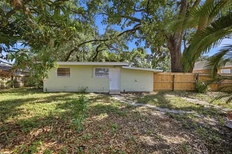 714 E 137th Avenue Tampa FL 33613