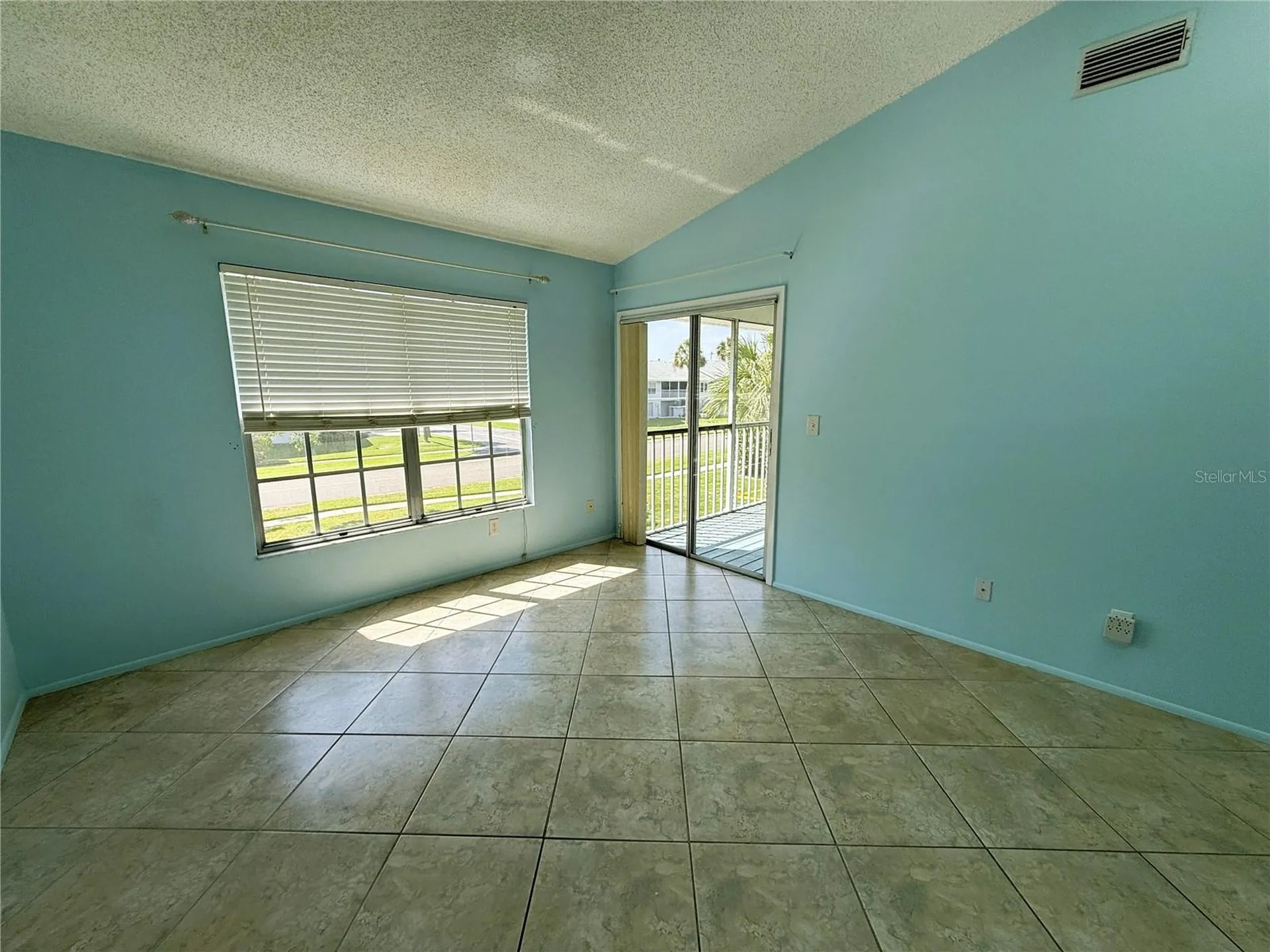 225 Sun Vista Court S Treasure Island FL 33706