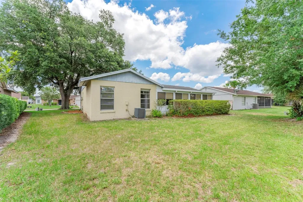 10312 Lazy Lake Drive Orlando FL 32821