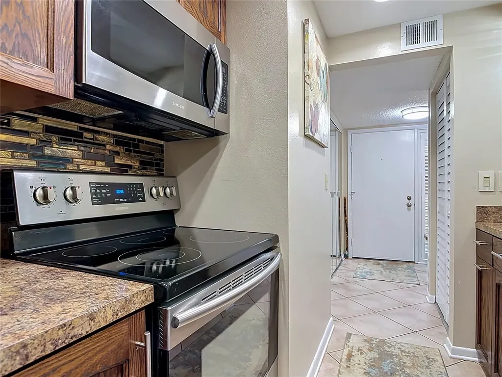 150 Wax Myrtle Woods Court Deltona FL 32725