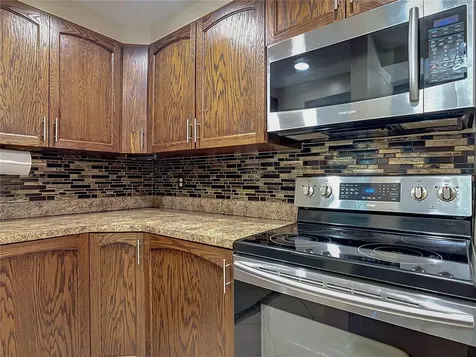 150 Wax Myrtle Woods Court Deltona FL 32725