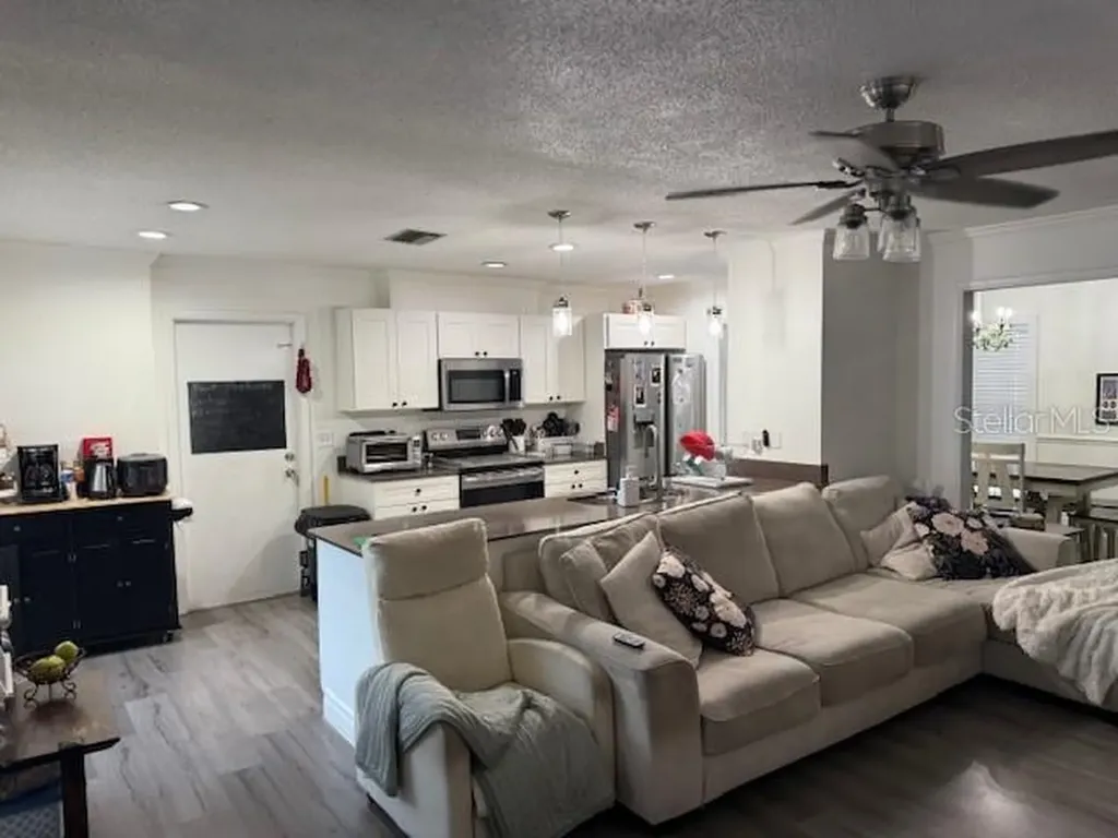 1104 Yarnell Avenue Lake Wales FL 33853