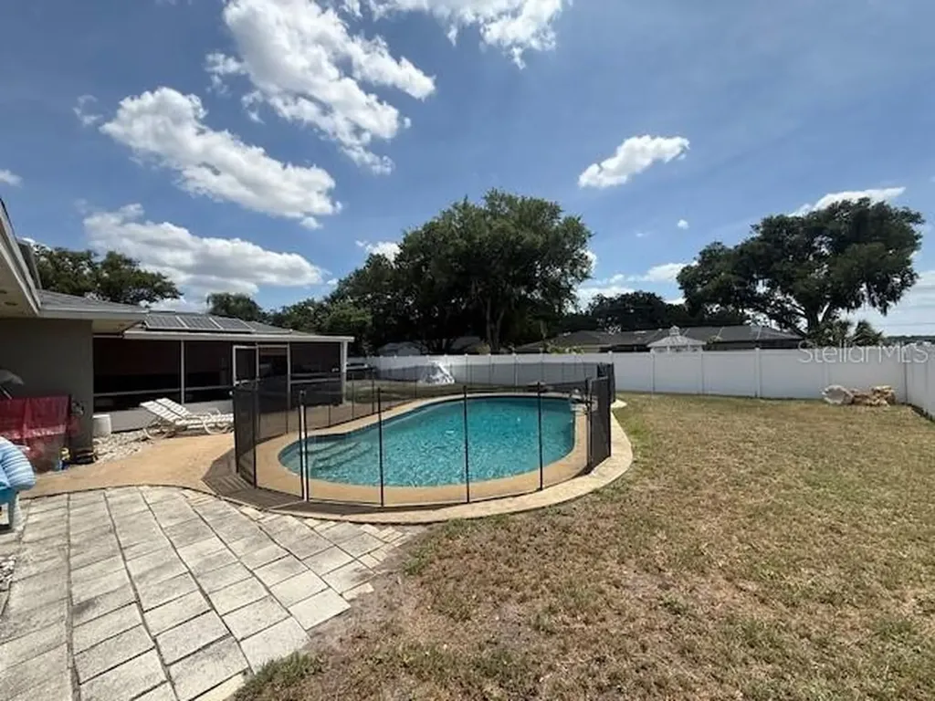 1104 Yarnell Avenue Lake Wales FL 33853