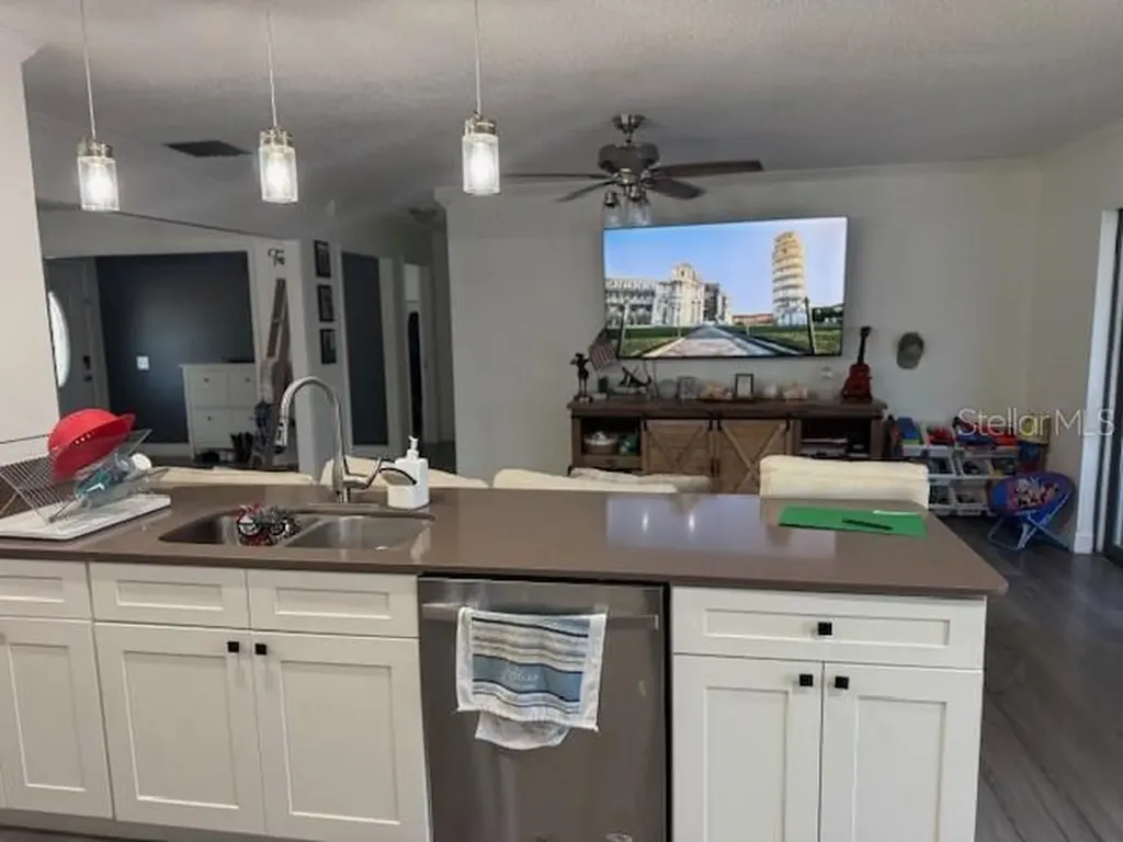 1104 Yarnell Avenue Lake Wales FL 33853