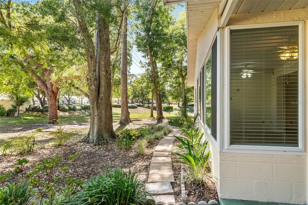 8560 SW 93rd Lane Ocala FL 34481