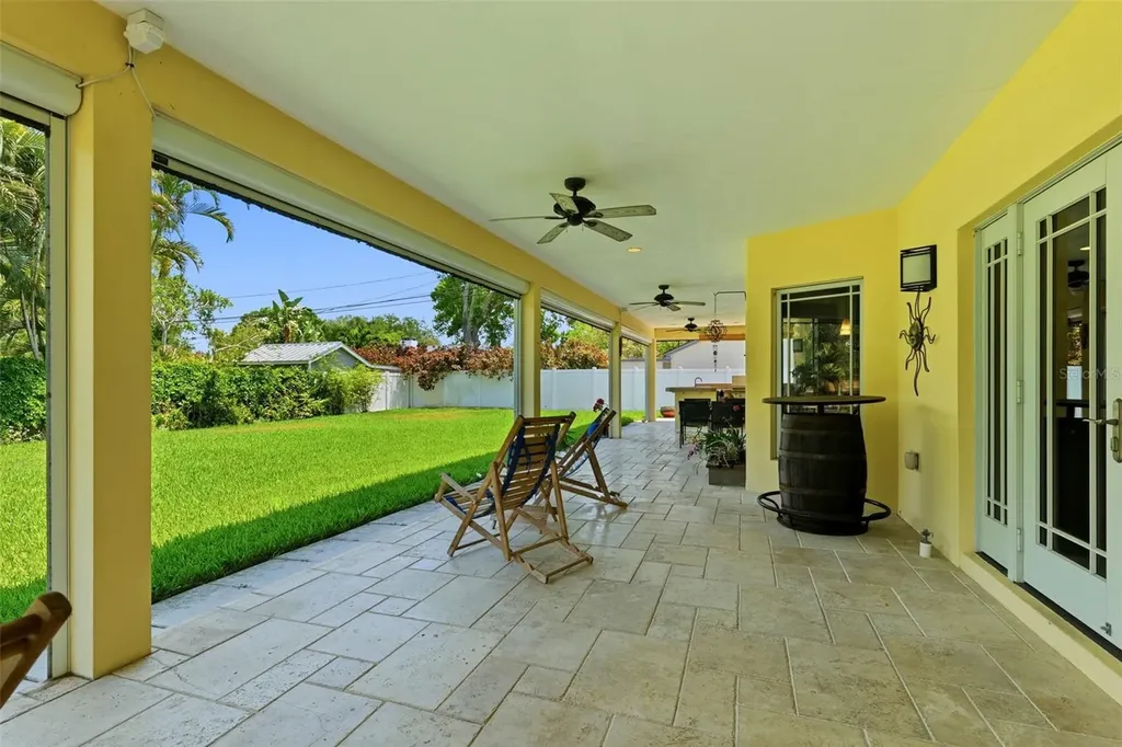 6000 2nd Street S St Petersburg FL 33705