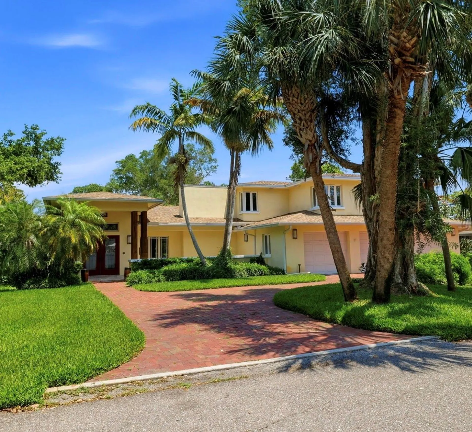 6000 2nd Street S St Petersburg FL 33705
