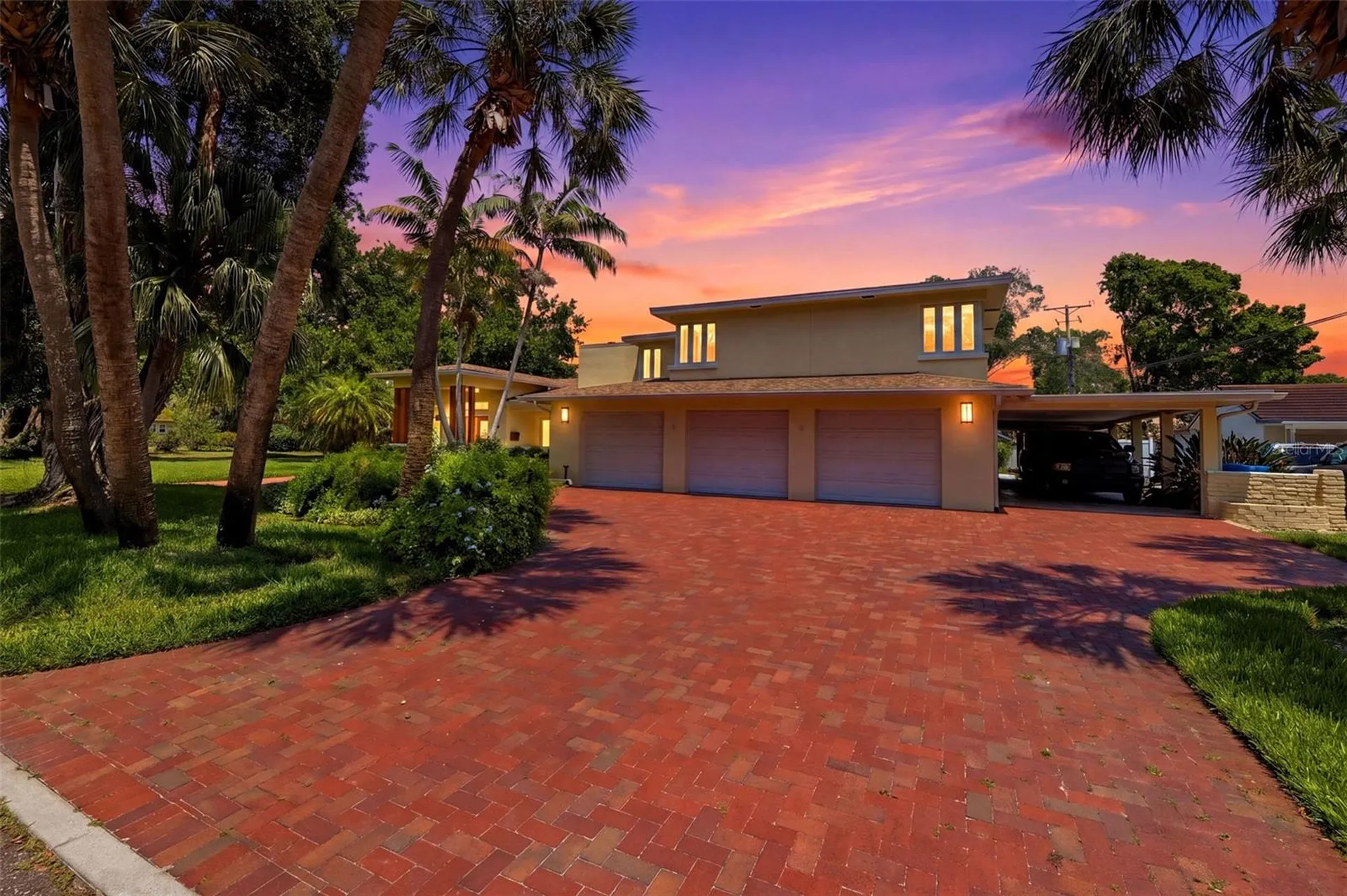 6000 2nd Street S St Petersburg FL 33705