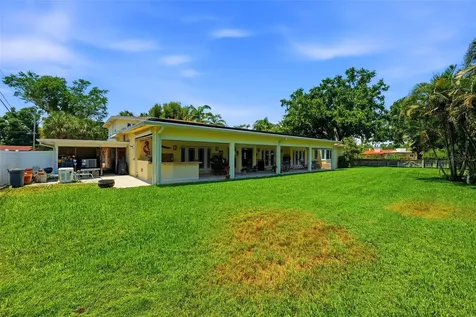 6000 2nd Street S St Petersburg FL 33705