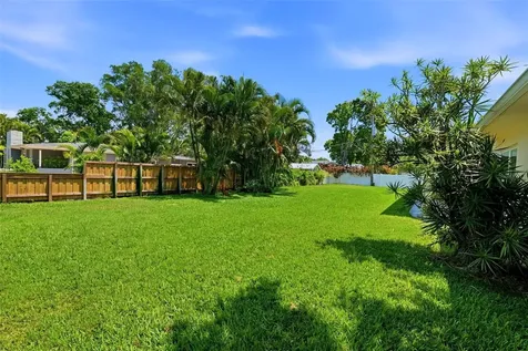 6000 2nd Street S St Petersburg FL 33705