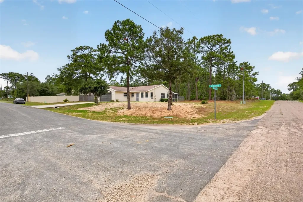 799 W Wycliffe Lane Citrus Springs FL 34434