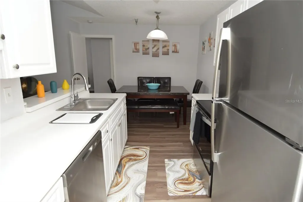 10265 Gandy Boulevard N St Petersburg FL 33702