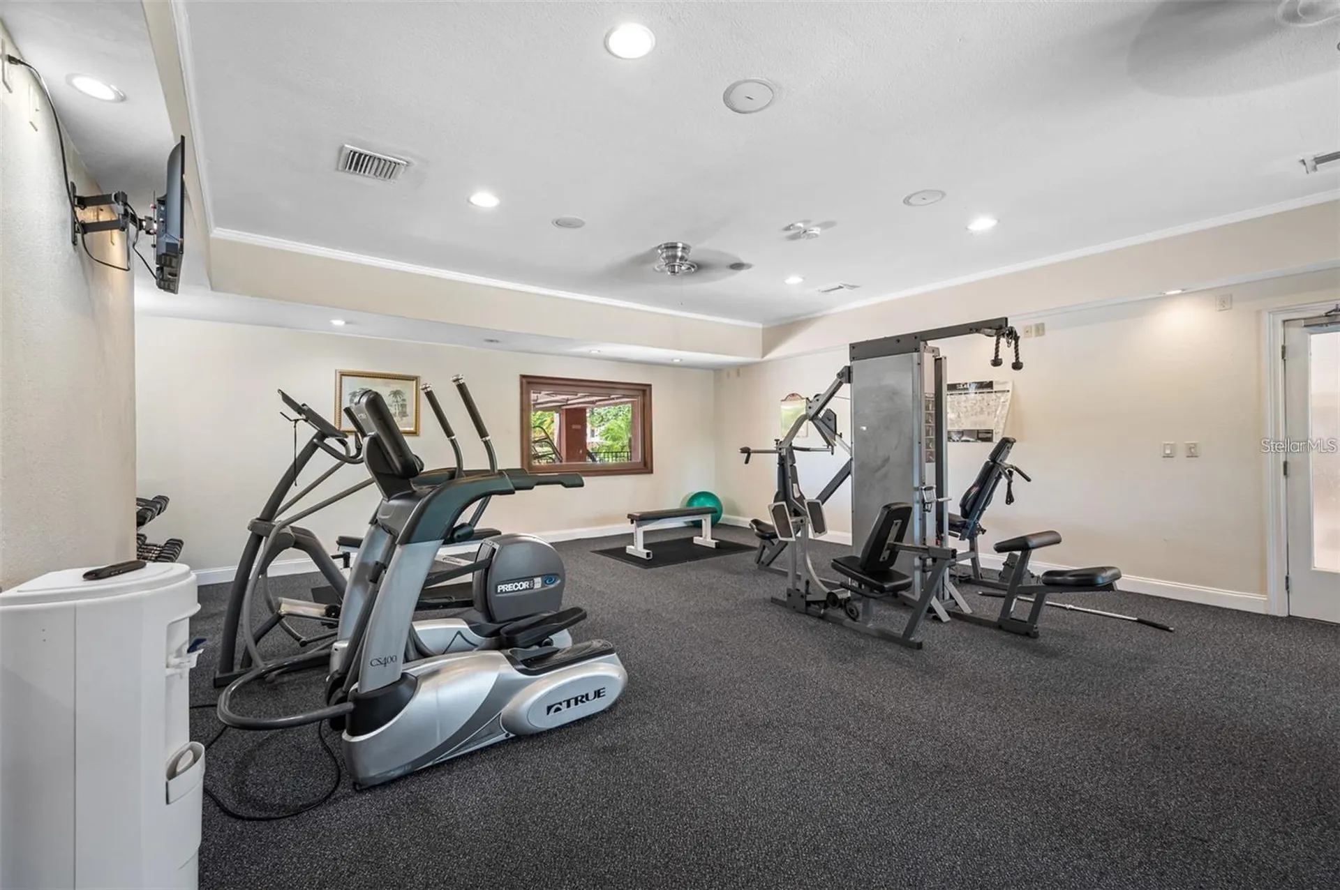 10265 Gandy Boulevard N St Petersburg FL 33702