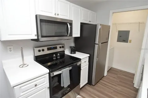 10265 Gandy Boulevard N St Petersburg FL 33702