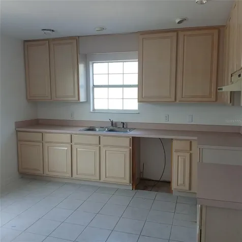 2041 N Donovan Avenue Crystal River FL 34428