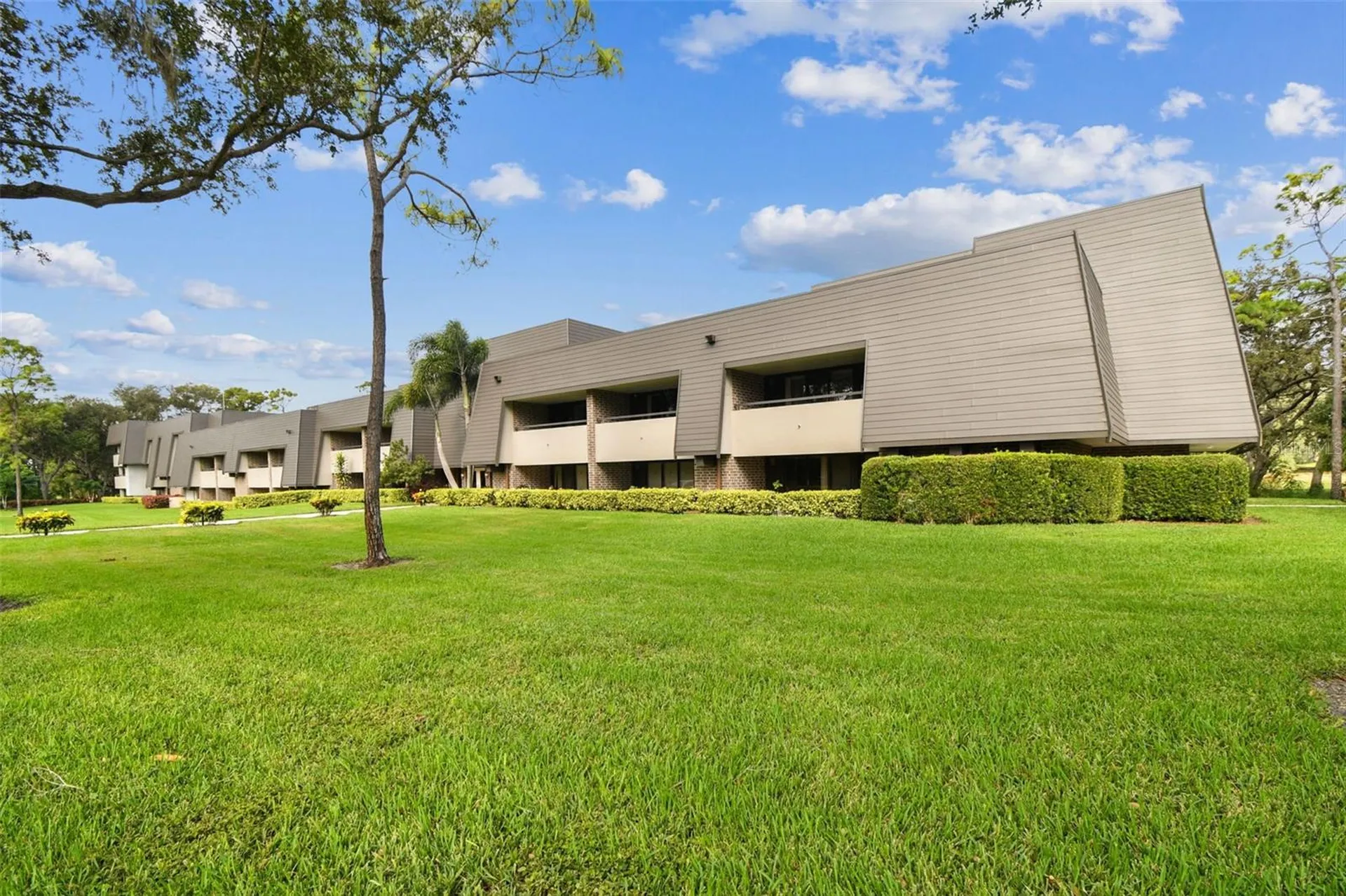 36750 Us Highway 19 N Palm Harbor FL 34684