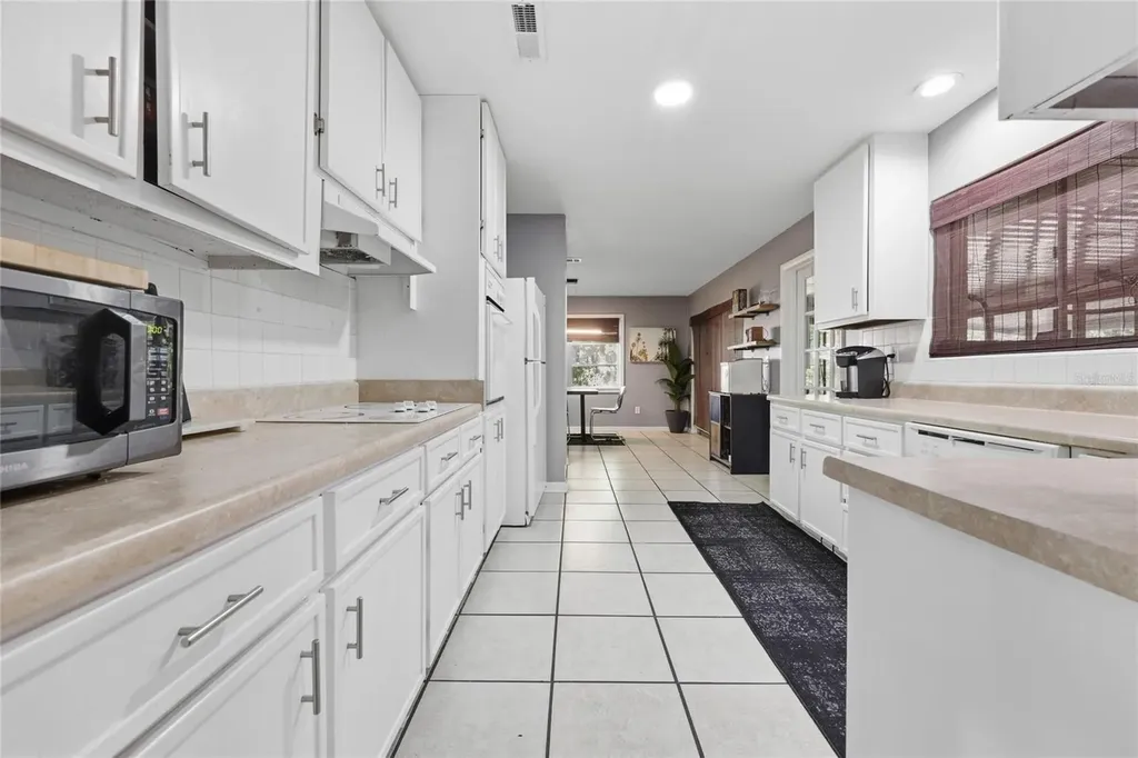 3321 NW 29th Avenue Gainesville FL 32605
