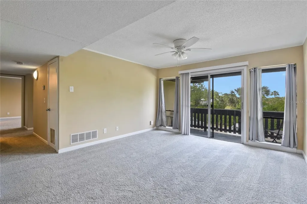40 Club House Drive Palm Coast FL 32137