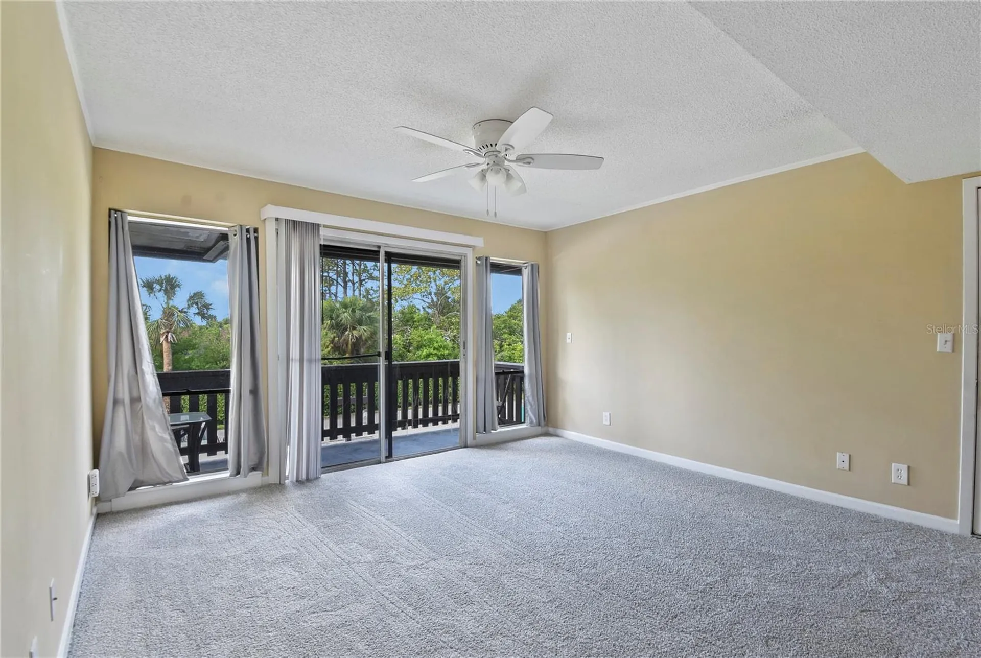 40 Club House Drive Palm Coast FL 32137