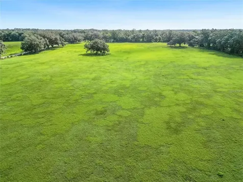 5780 Cr 569 Center Hill FL 33514