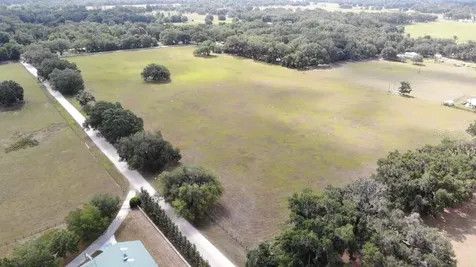5780 Cr 569 Center Hill FL 33514