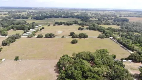5780 Cr 569 Center Hill FL 33514