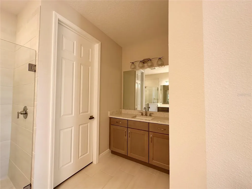 10716 Klee Avenue Bradenton FL 34212
