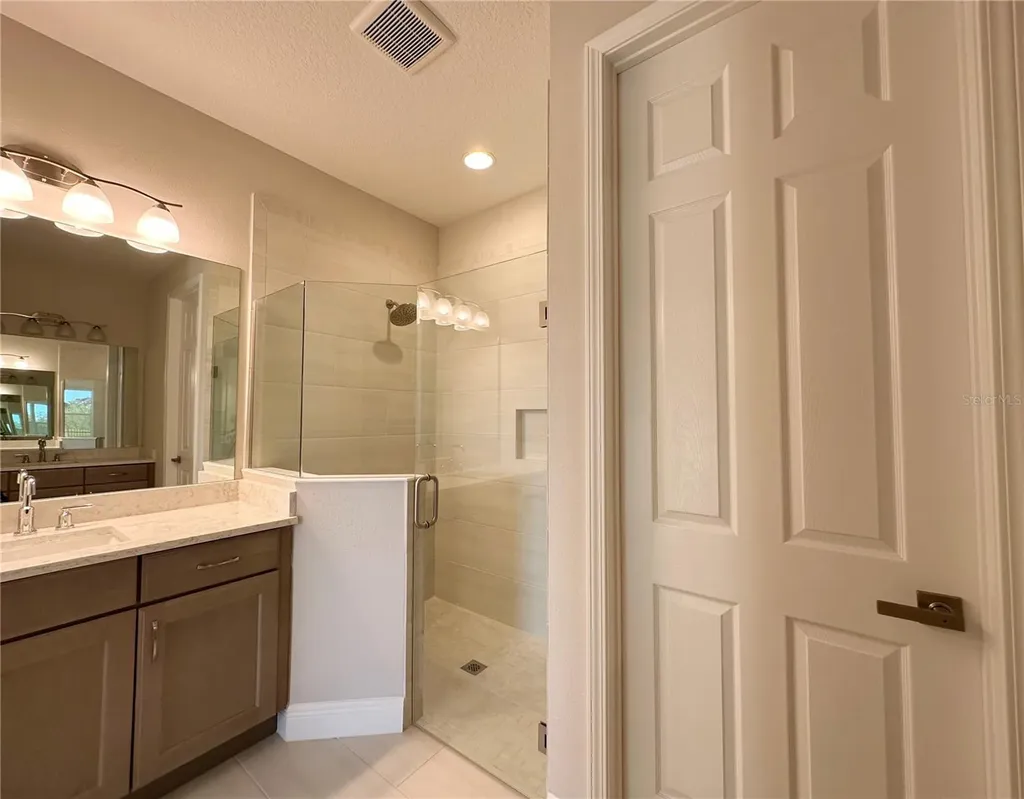 10716 Klee Avenue Bradenton FL 34212