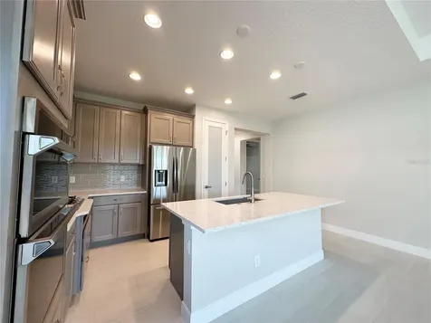 10716 Klee Avenue Bradenton FL 34212