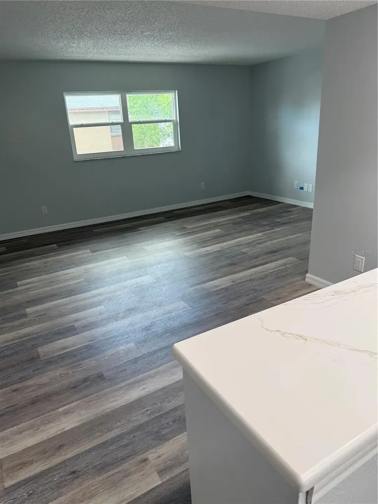 439 76th Avenue N St Petersburg FL 33702