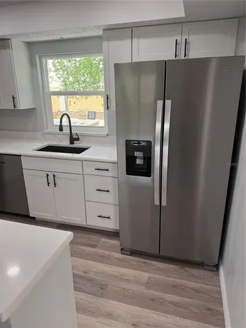 439 76th Avenue N St Petersburg FL 33702