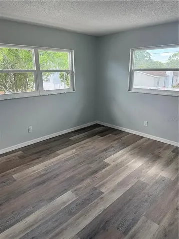439 76th Avenue N St Petersburg FL 33702