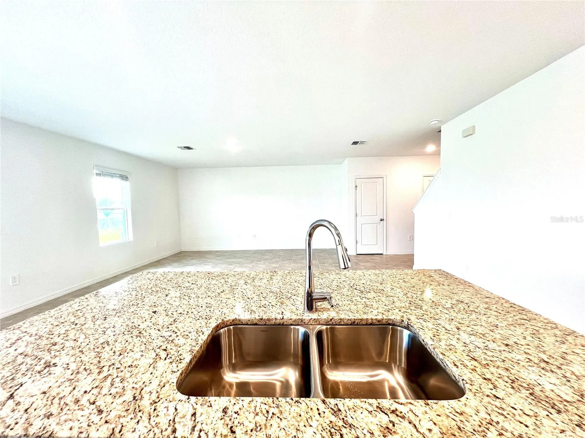 5665 Nispero Way Kissimmee FL 34758
